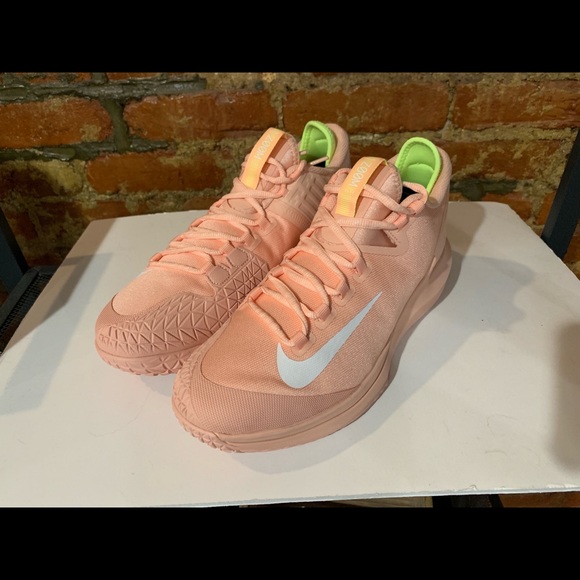 NEW Nike NikeCourt Air Zoom Hero HC - Picture 4 of 8